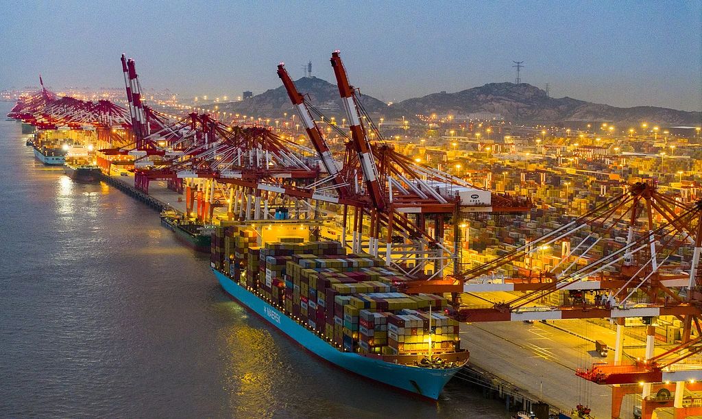 Pudong rolls out new measures to boost shipping