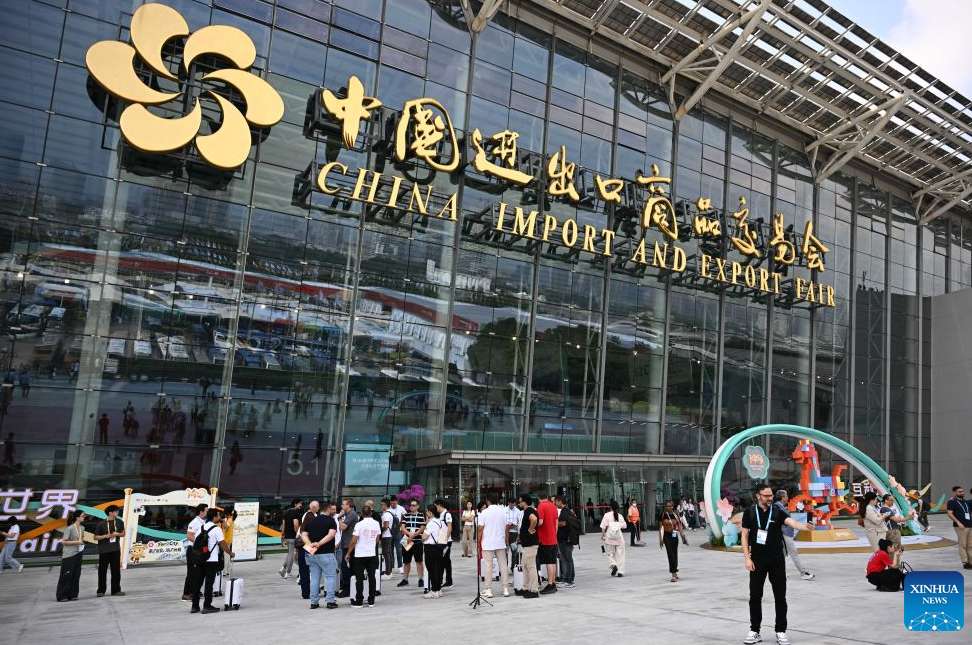 140th Canton Fair opens to visitors in China's Guangdong